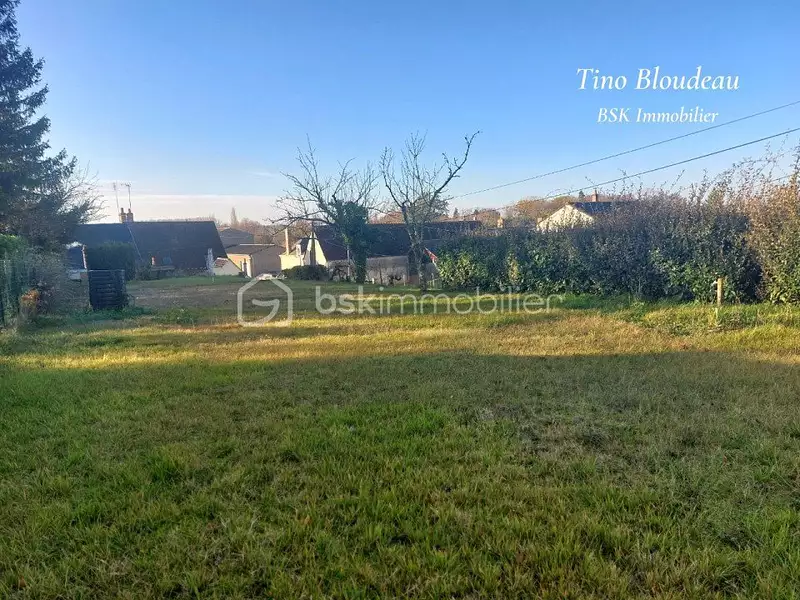 Terrain, 696 m²