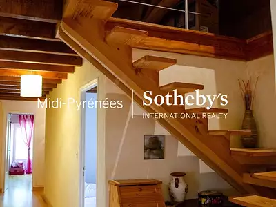 Maison, 301 m²