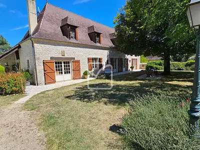 Maison, 210 m²