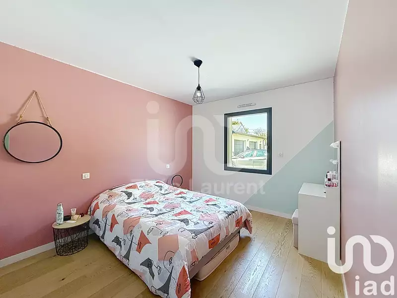 Maison, 165 m²