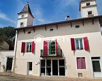 Maison, 389 m²