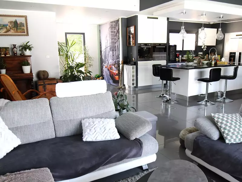 Maison, 173 m²