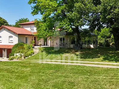 Maison, 146 m²