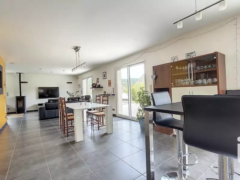 Maison, 155 m²