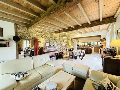 Maison, 176 m²