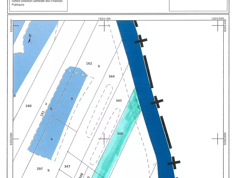 Terrain, 1 333 m²
