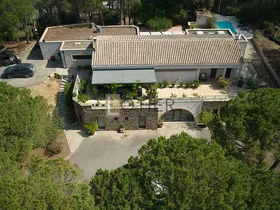 Maison, 320 m²