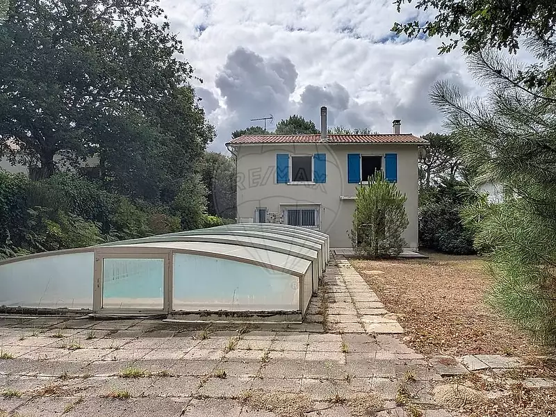 Maison, 111 m²