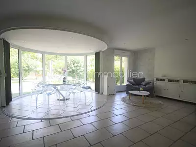 Maison, 150 m²