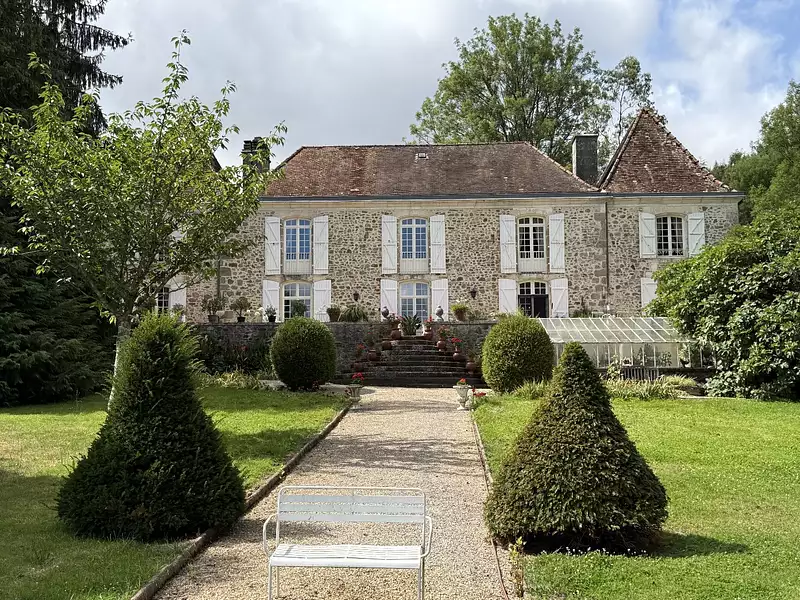 Maison, 333 m²