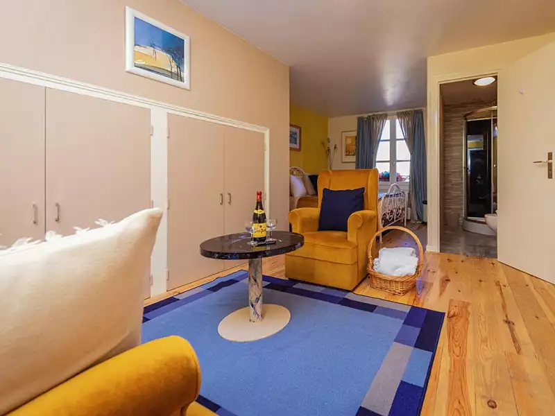 Maison, 255 m²