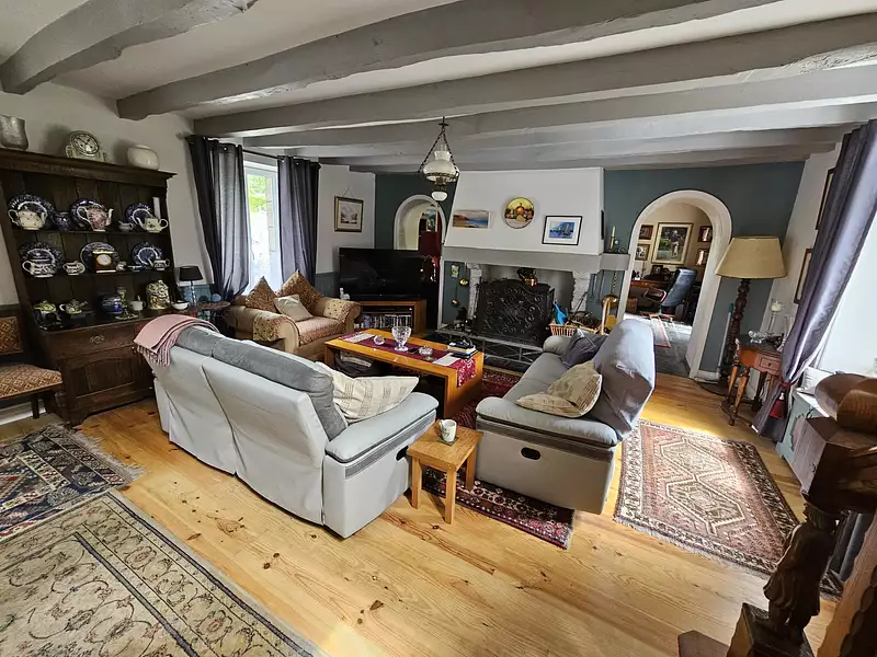 Maison, 166 m²