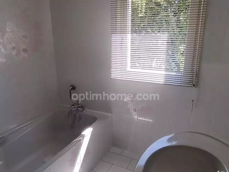 Maison, 168 m²