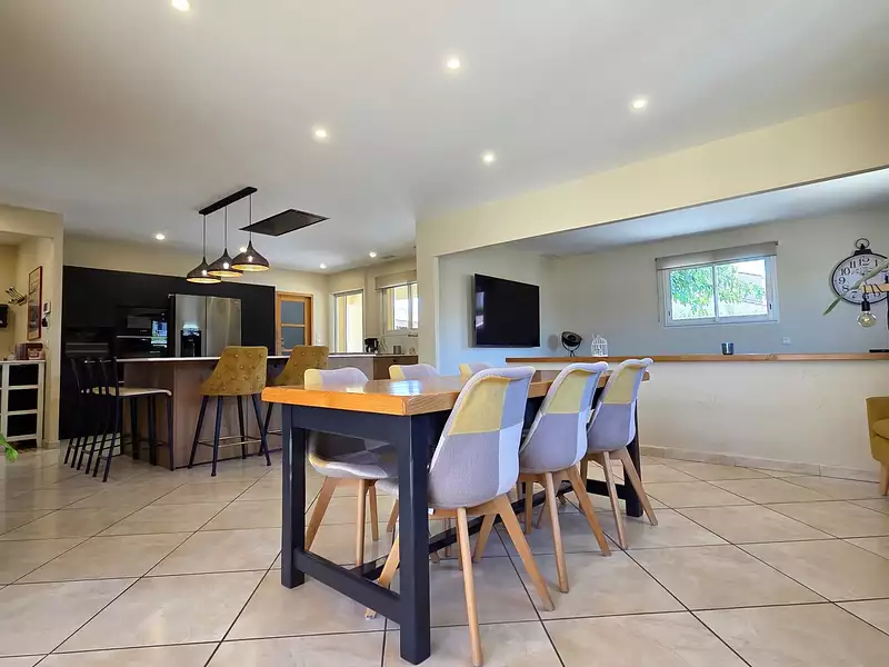 Maison, 155 m²