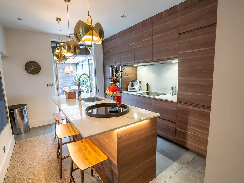 Maison, 260 m²