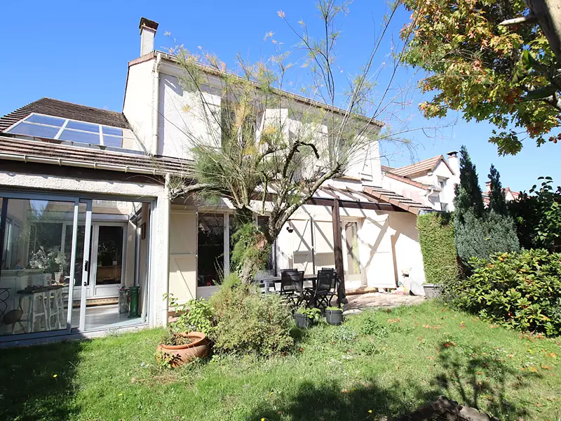 Maison, 160 m²