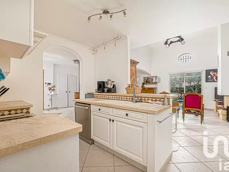 Maison, 160 m²