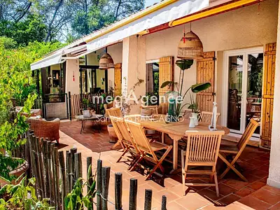 Maison, 198 m²