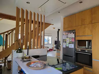 Maison, 217 m²