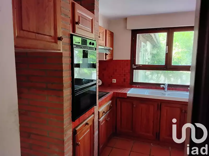 Maison, 240 m²