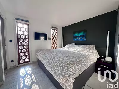 Maison, 242 m²