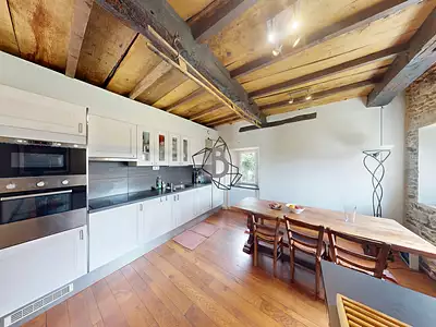 Maison, 168 m²