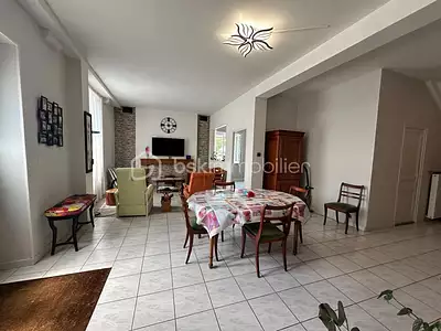 Maison, 288 m²