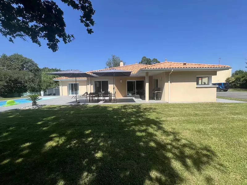 Maison, 173 m²