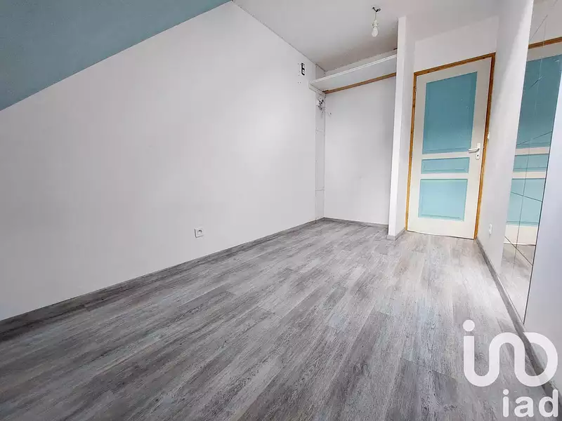 Maison, 77 m²
