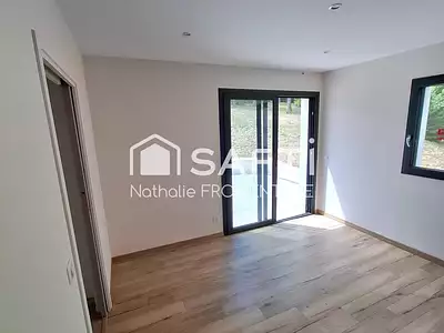 Maison, 220 m²
