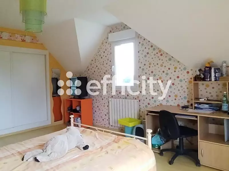 Maison, 210 m²