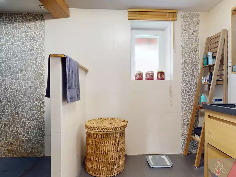 Maison, 234 m²