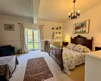 Maison, 738 m²