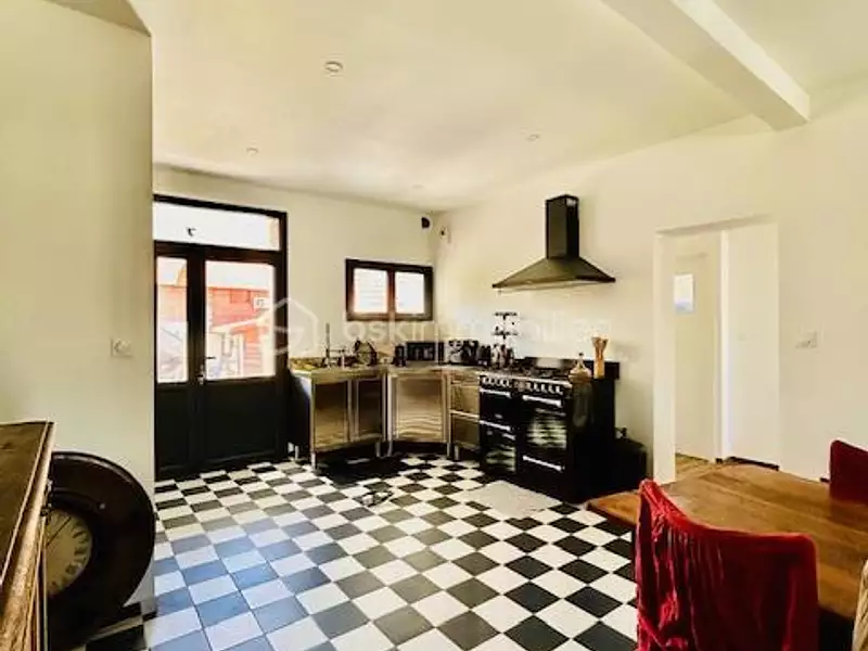 Maison, 156 m²