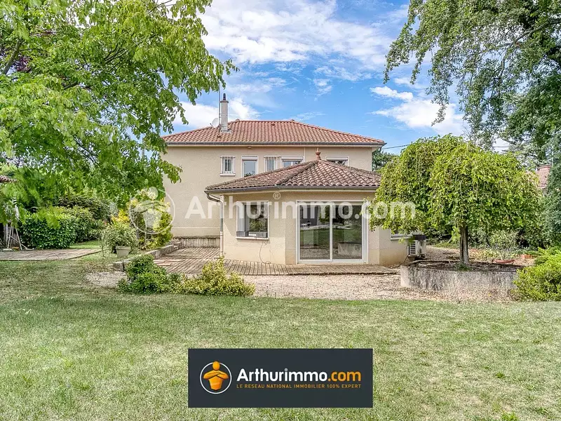 Maison, 176,42 m²
