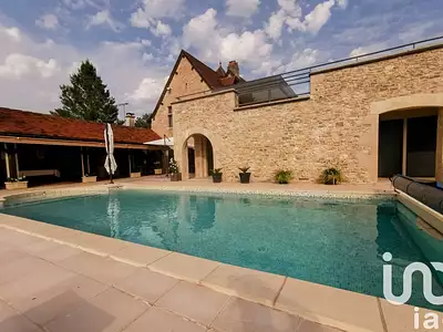 Maison, 250 m²