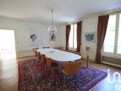 Maison, 290 m²