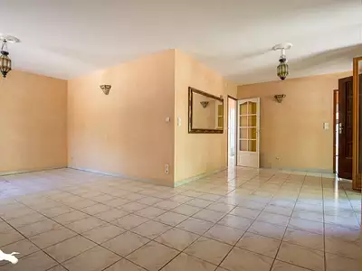 Maison, 151 m²
