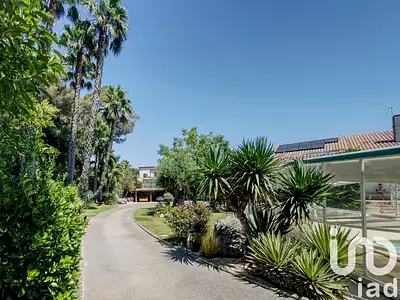 Maison, 205 m²