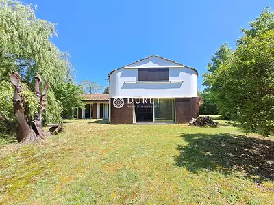 Maison, 205 m²