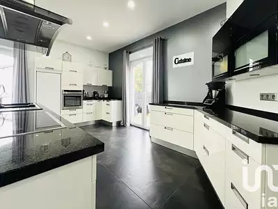 Maison, 170 m²
