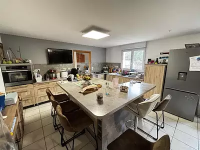 Maison, 186 m²