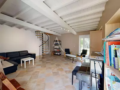 Maison, 231 m²