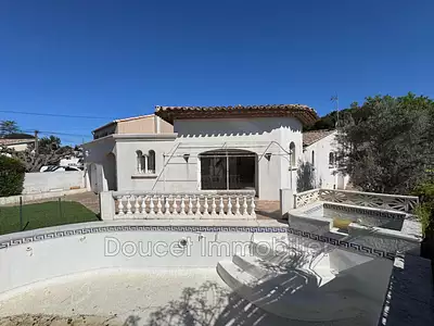 Maison, 111 m²