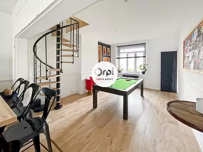 Maison, 224 m²