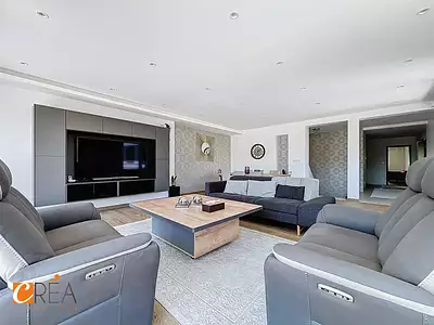 Immeuble, 335 m²