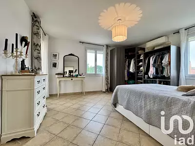 Maison, 227 m²