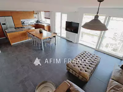 Appartement, 150 m²