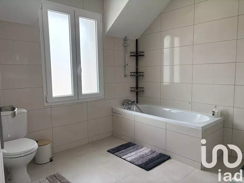 Maison, 143 m²
