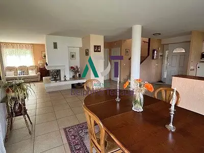 Maison, 140 m²